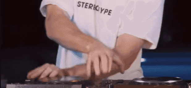 a dj using the cue drumming technique
